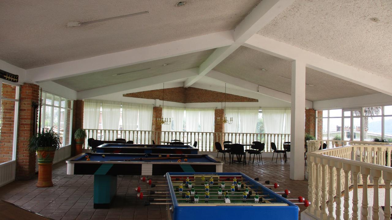 Hotel Villa Monarca Inn Zitacuaro ภายนอก รูปภาพ