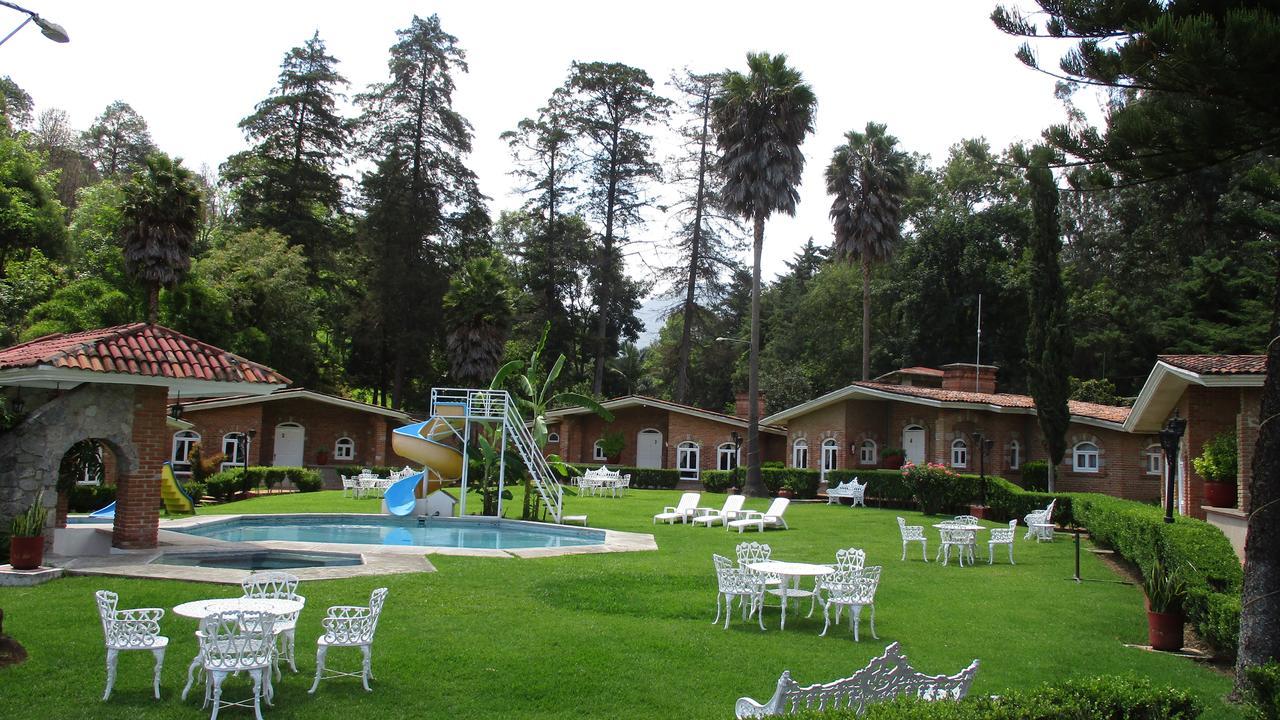 Hotel Villa Monarca Inn Zitacuaro ภายนอก รูปภาพ