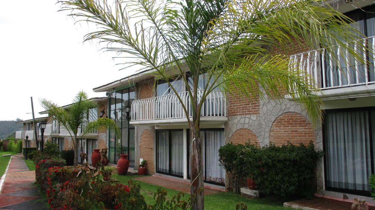 Hotel Villa Monarca Inn Zitacuaro ภายนอก รูปภาพ